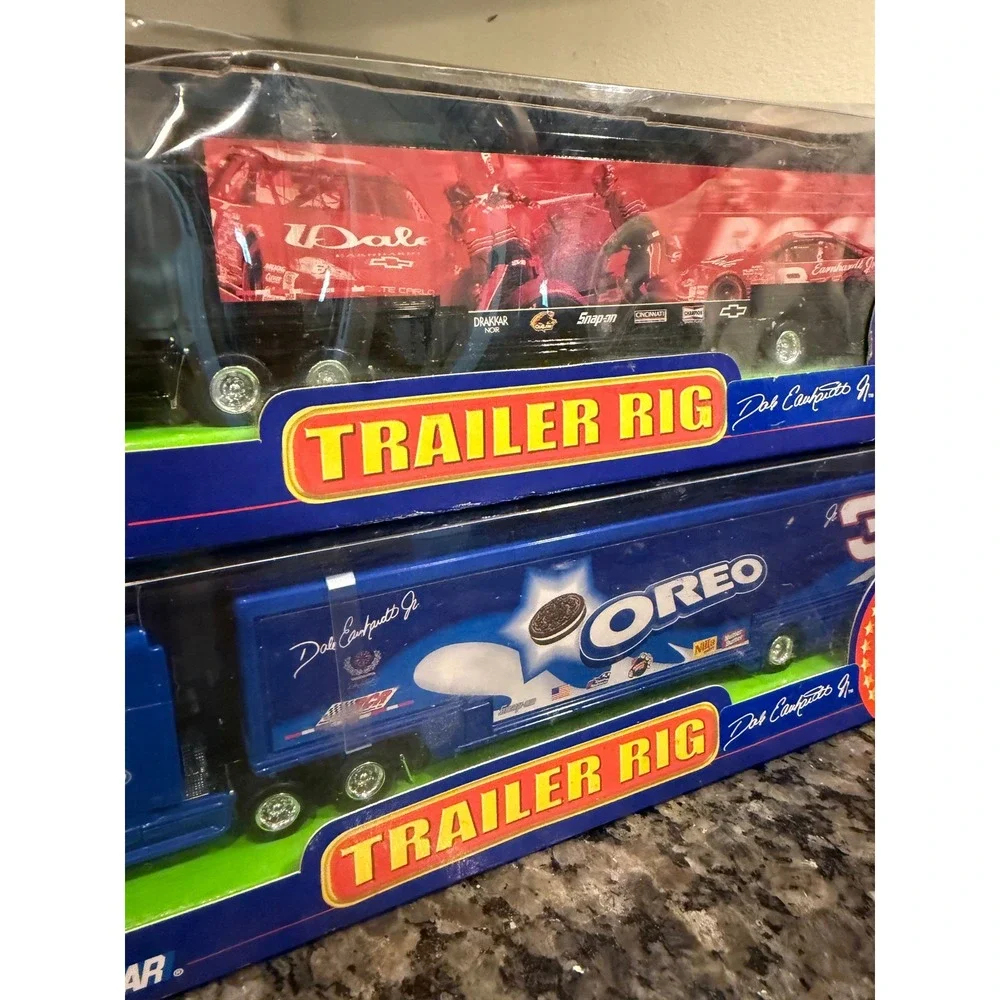 Winners Circle NASCAR Trailer Rig Dale Earnhardt Jr #3 Oreo #8 Black 1/64 Set